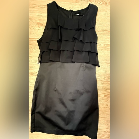 3/$30 - VERO MODA Black Party Dress (like new) - Picture 3 of 8